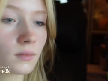 girl cam all day bestblondiiecb image #3832542