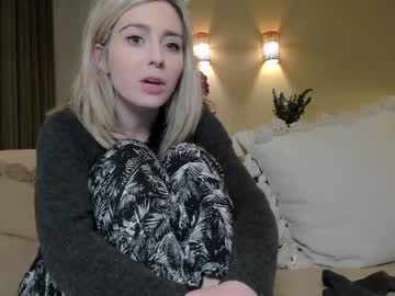 girl cam all day kimilee22 image #6563537