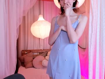 girl cam all day hailiemills image #3068976