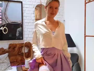 girl cam all day charming_melody image #7138959