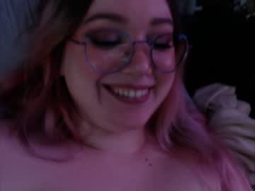 girl cam all day uwuptiana image #5837523