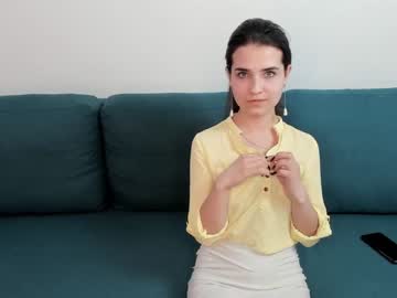 girl cam all day zeldaflowers image #6906567