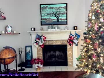 girl cam all day nellebeachgirl image #3289906