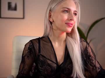 girl cam all day peach_me image #176314