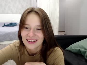girl cam all day _hey_siri_ image #2529350