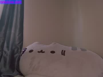 girl cam all day chroniclove image #2859595