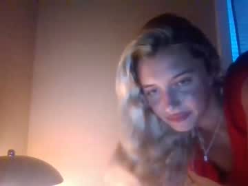 girl cam all day kittyklaws003 image #2179707