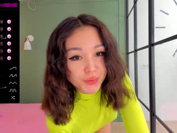 girl cam all day chan_lia image #989775