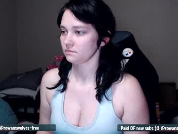 girl cam all day rowanswolves image #982640