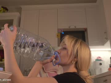 girl cam all day golden_alinee image #8620669