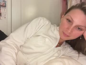 girl cam all day bellabyers image #4885644