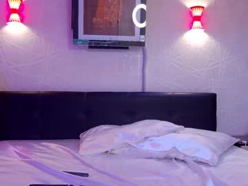 girl cam all day immature_babyy image #1378679