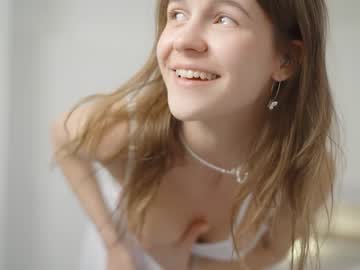 girl cam all day eli_sun image #6275837
