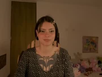 girl cam all day alone_together_ image #9566888