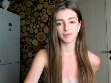 girl cam all day coy_amina image #1228583