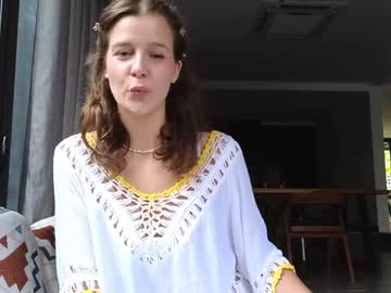 girl cam all day eli_sun image #9166069