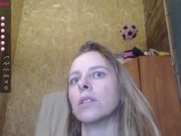 girl cam all day topmoddel image #3256274