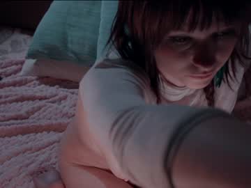 girl cam all day chaturbatable image #6953943