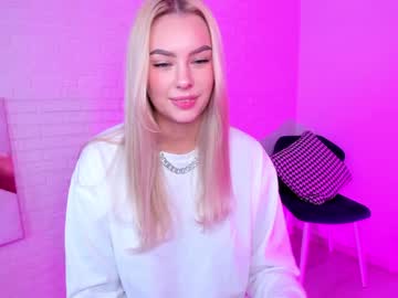 girl cam all day 8a8y_nura image #1032477