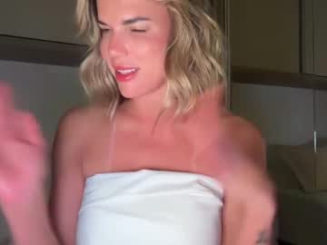 girl cam all day iiivy_ image #9355281