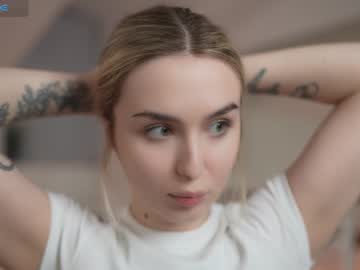 girl cam all day aurmur image #8562287