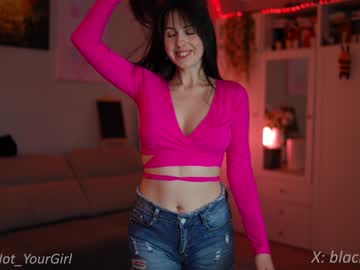 girl cam all day _blackbee_ image #6504760