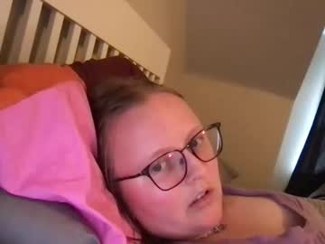 girl cam all day lexielilacs image #7358859