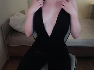 girl cam all day vanessa_maes image #2510118