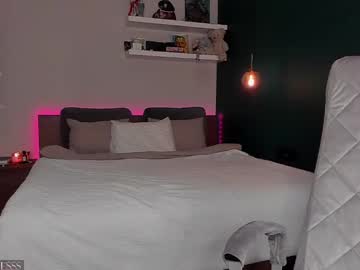 girl cam all day _catchmeifyoucan image #9069819