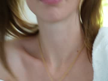 girl cam all day ellaa91 image #1948489