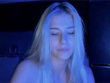 girl cam all day juliaberrin image #2601075