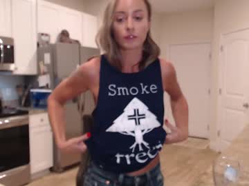 girl cam all day holihurricane image #7383502
