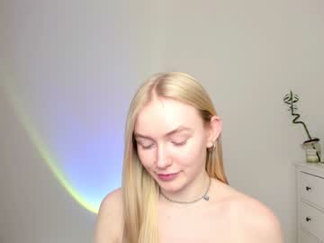 girl cam all day elly_ll image #4176622
