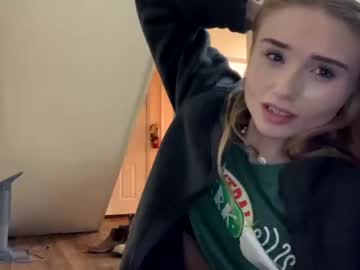 girl cam all day princesshannnnn image #320485