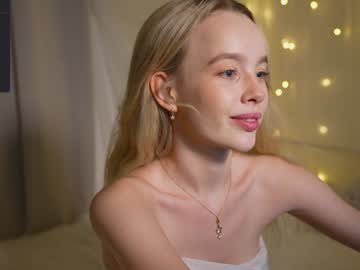 girl cam all day mother__of__dragons image #7120901