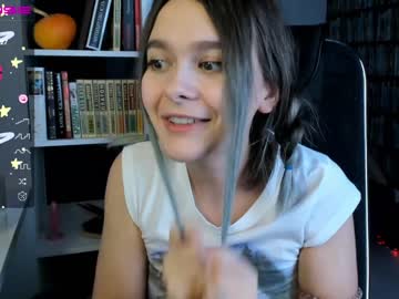 girl cam all day icefroq image #2832071