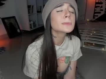girl cam all day lonelly_lolly98 image #3314437