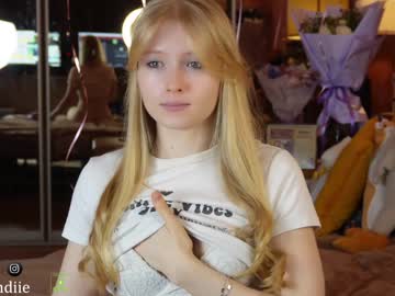girl cam all day bestblondiiecb image #6284266