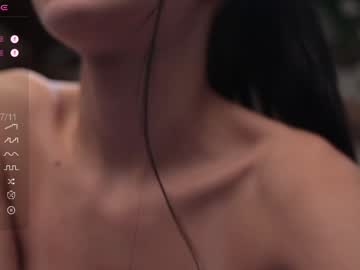 girl cam all day riskyproject image #8203718