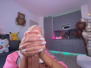 girl cam all day blush_mikki image #8843989