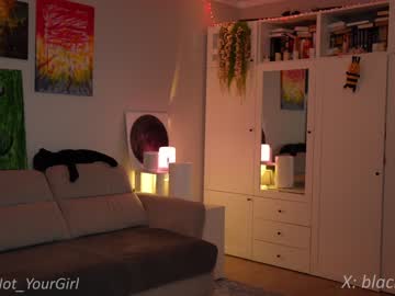 girl cam all day _blackbee_ image #6789255
