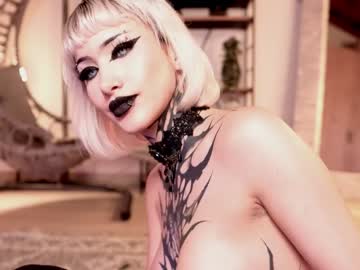 girl cam all day goth_dolll image #6727299
