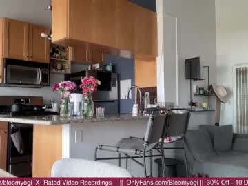 girl cam all day bloomyogi image #4629336