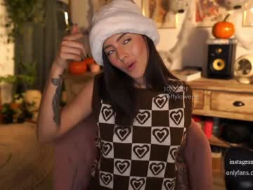 girl cam all day effyloweell image #363558