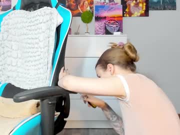 girl cam all day _witch__ image #4582439