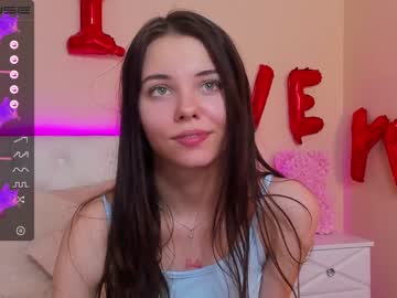 girl cam all day elza_999 image #3832700