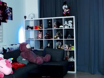 girl cam all day madnessalise image #1359969