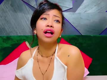 girl cam all day ellyaquinn image #9308394
