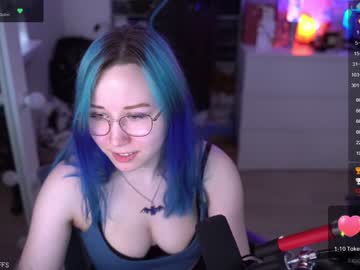 girl cam all day blue_mooncat image #4644960