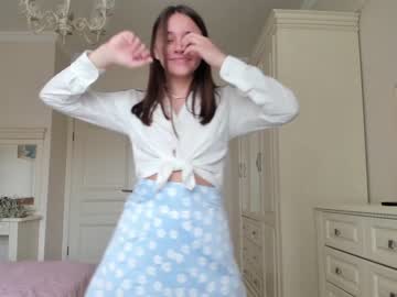 girl cam all day eleonora_linn image #2413018